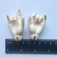 Жестовые руки NS на размер 1/3 - 70 см