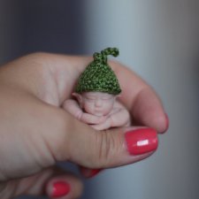 Клубничный Эльф. ООАК мини кукла Даши Костенко