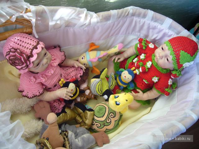 А у нас обновки. Одежда для кукол реборн своими руками!