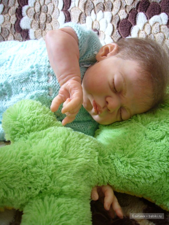 Наши вязалочки . Одежда для кукол реборн.