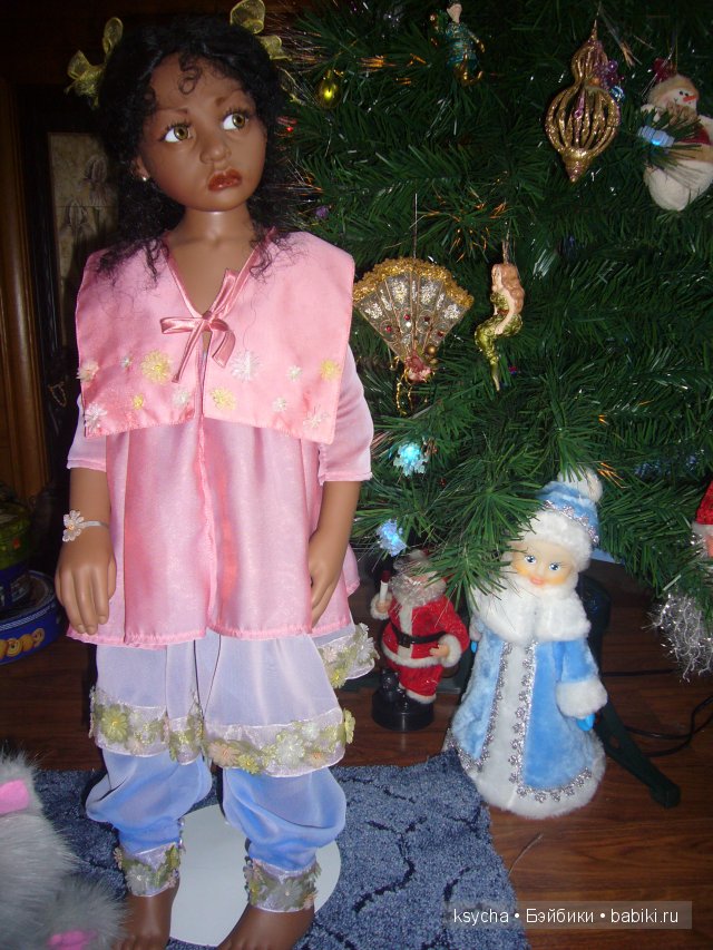 С наступившим Новым годом и с наступающим Рождеством