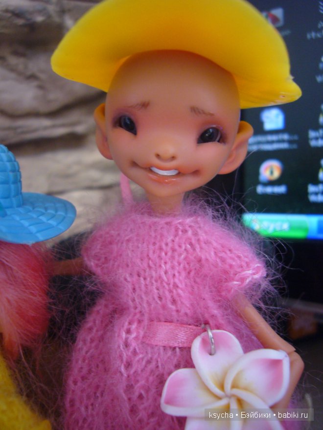 К нам приехал, к нам приехал... паричок для Сюзи (Susi Nefer Kane)