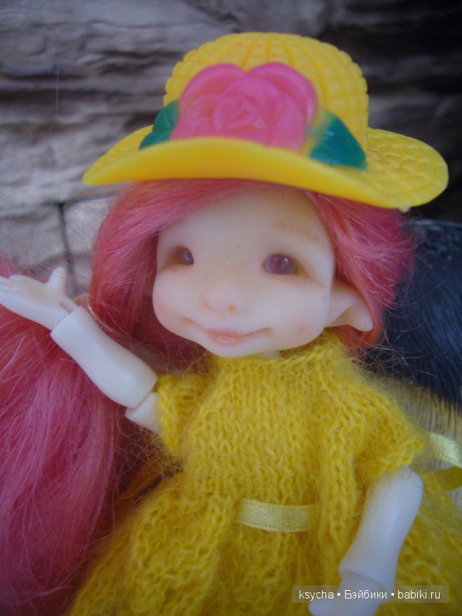 К нам приехал, к нам приехал... паричок для Сюзи (Susi Nefer Kane)