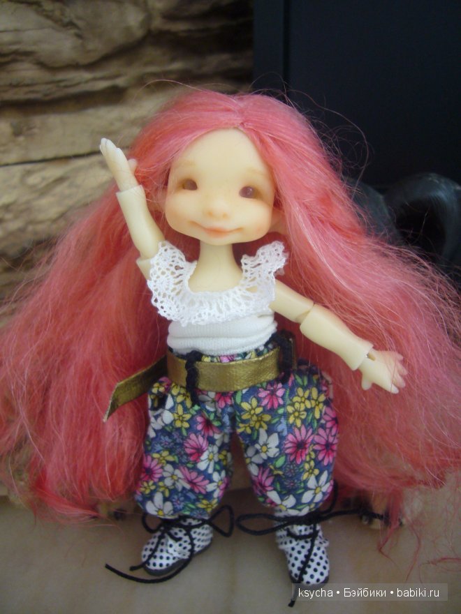 К нам приехал, к нам приехал... паричок для Сюзи (Susi Nefer Kane) (фото 5)