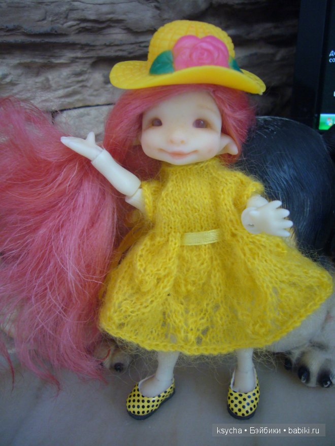 К нам приехал, к нам приехал... паричок для Сюзи (Susi Nefer Kane)