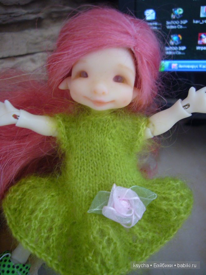 К нам приехал, к нам приехал... паричок для Сюзи (Susi Nefer Kane)