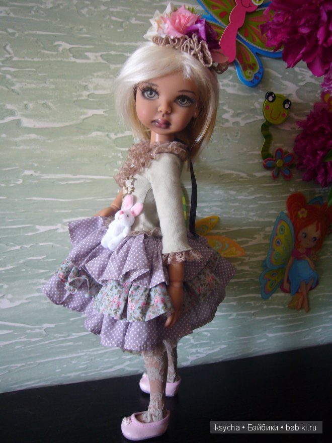 Фиона и пионы. Fiona Kim Lasher