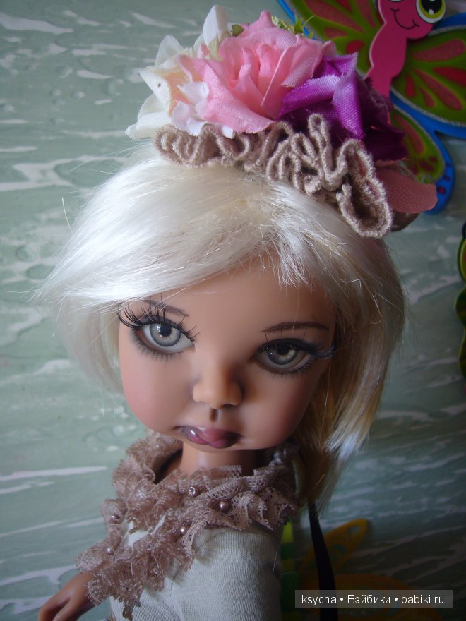 Фиона и пионы. Fiona Kim Lasher