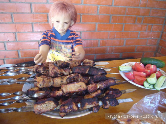 Кто куда, а мы на дачу! Приглашаем к нам на шашлык! Hugo от Annette Himstedt