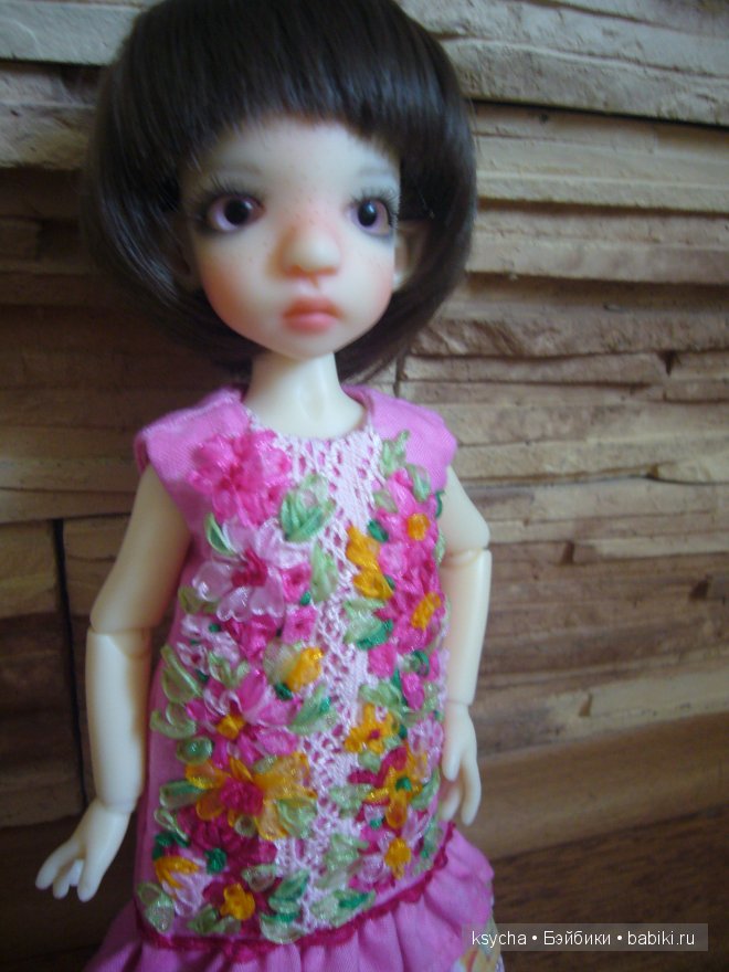 "Цветочные" платьица для Корички. Cinnamon Kaye Wiggs (фото 2)