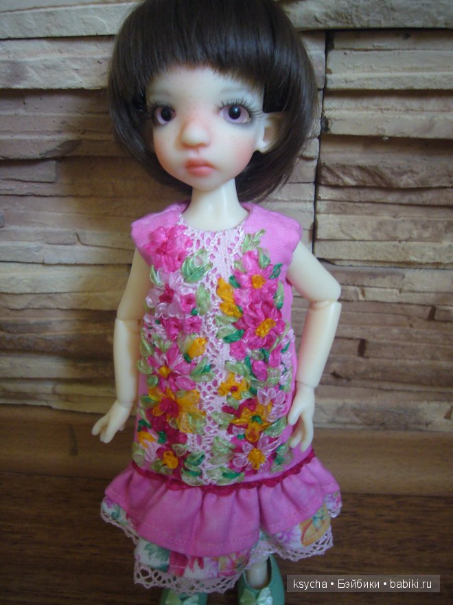 "Цветочные" платьица для Корички. Cinnamon Kaye Wiggs