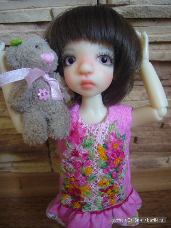 "Цветочные" платьица для Корички. Cinnamon Kaye Wiggs