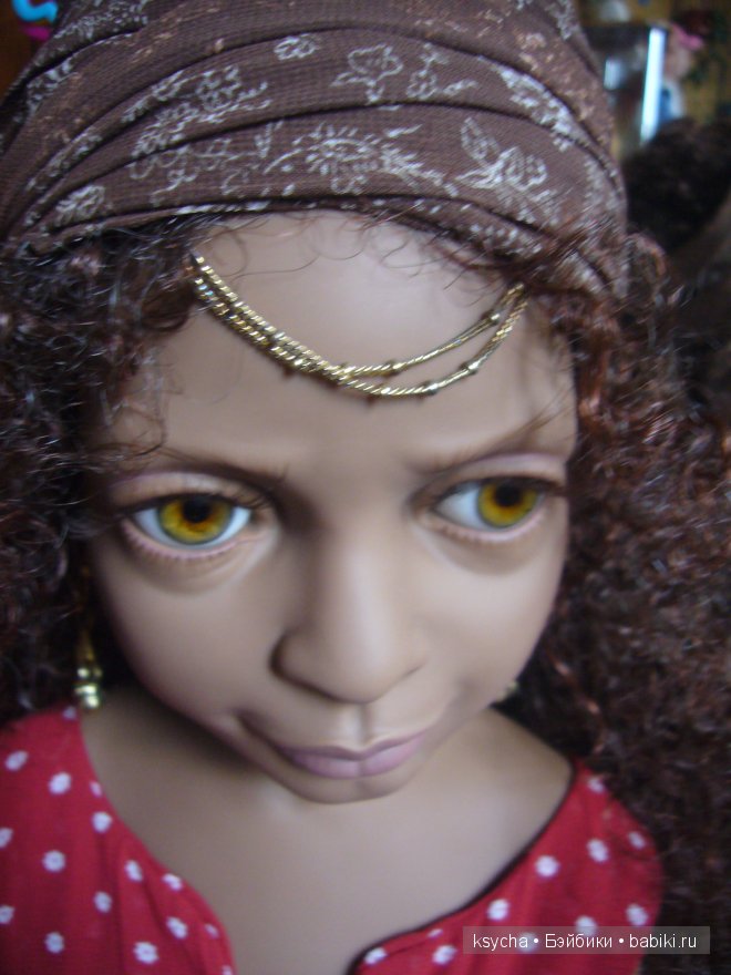 Shashiben Anita, Philip Heath