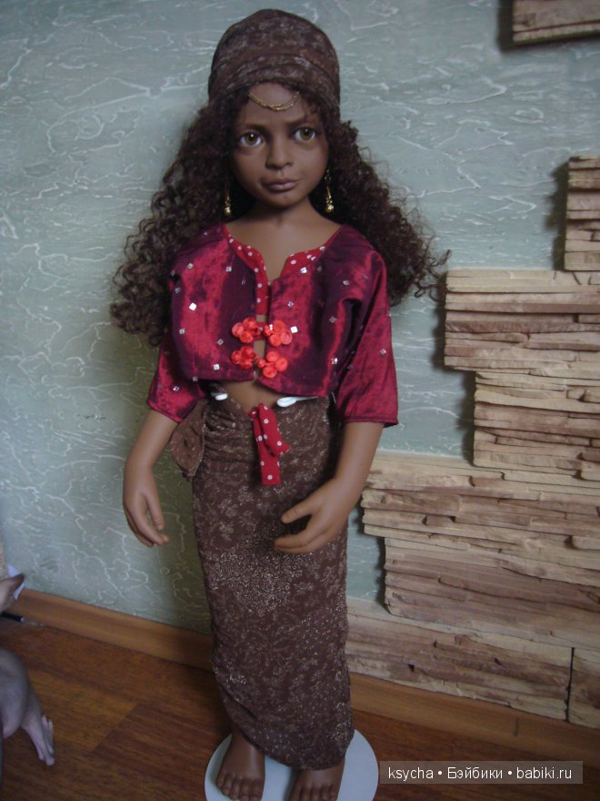 Shashiben Anita, Philip Heath