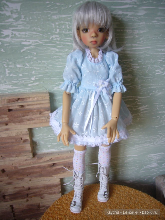 Нелличка умничка от Кайе Виггс (Nelli sankissed Kaye Wiggs)