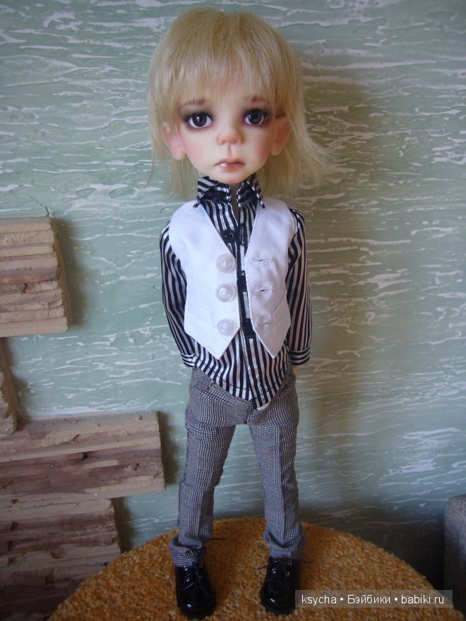 "Красноярский" Денди. Mauris от Kaye Wiggs