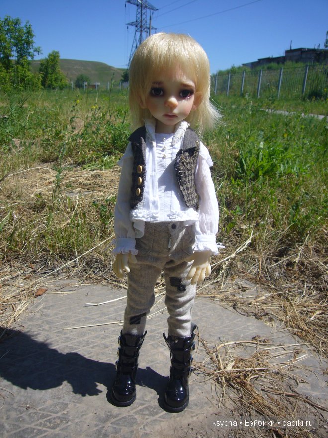 И снова ...Морис (Mauris от Kaye Wiggs)