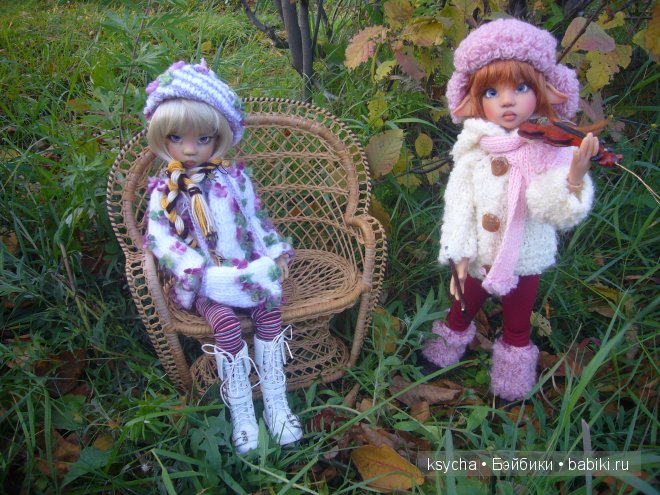 Осенняя прелюдия... Larisa (tan) Miki (ligt tan) bi Kaye Wiggs