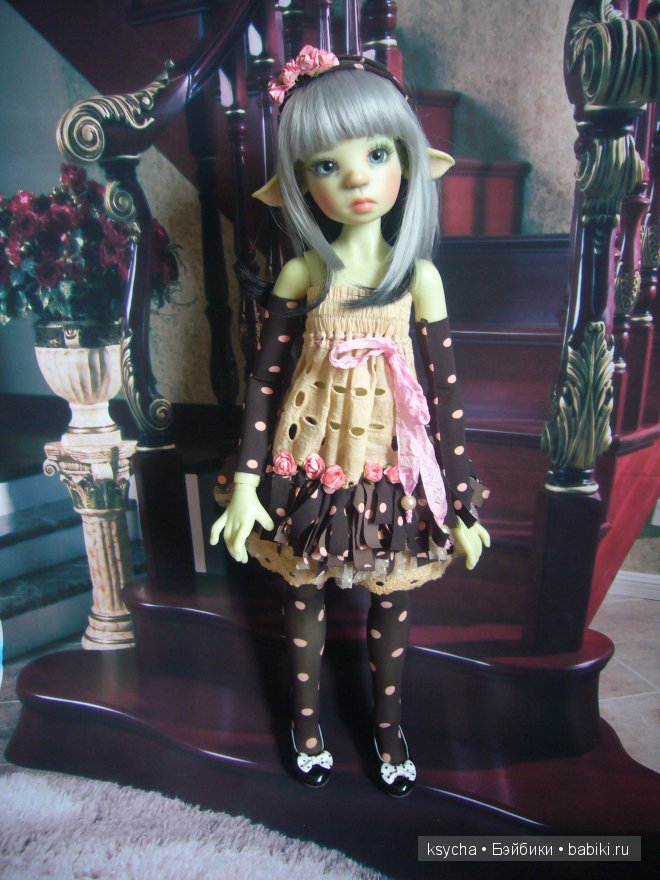 Нелли... Nelli grin fawn bi Kaye Wiggs