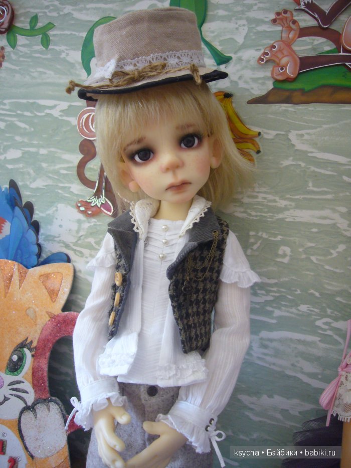 А ведь он обиделся. Mauris от Kaye Wiggs