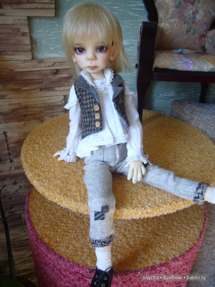 А ведь он обиделся. Mauris от Kaye Wiggs