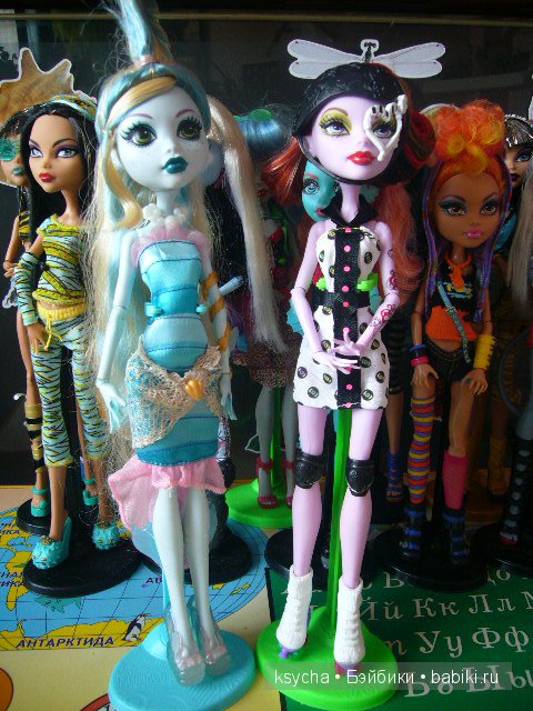 Дочина коллекция кукол Монстр Хай (фото 7)
