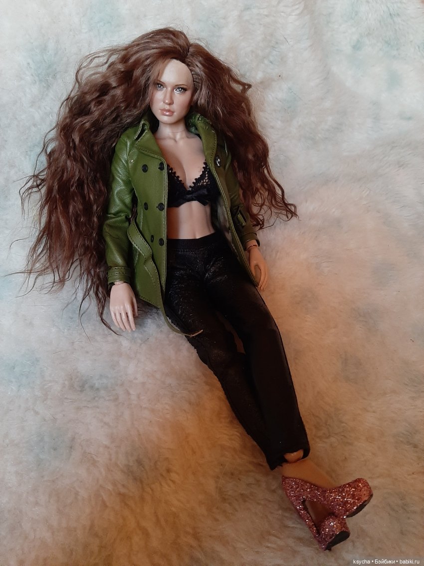 Эмили... кукла экшен — Коллекционные экшн (фото 4)