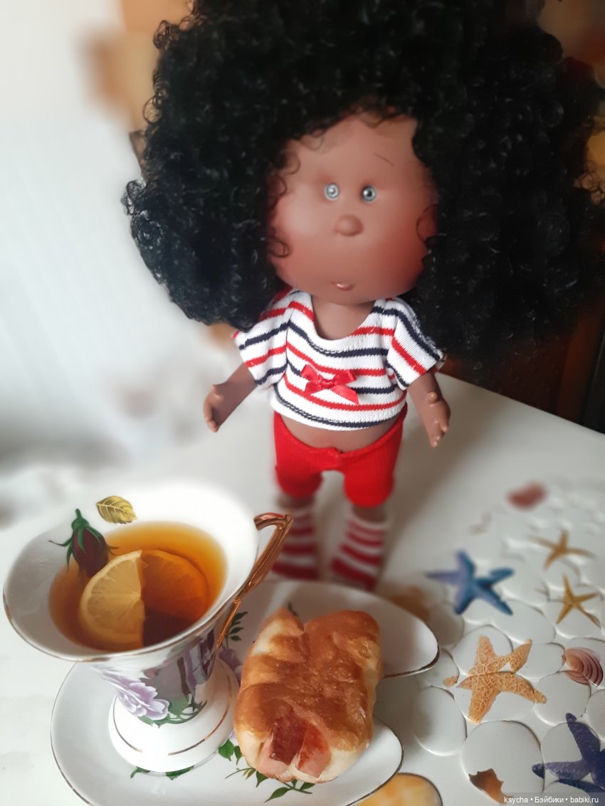 Заходите к нам на огонек — Куклы Nines d'Onil (Нинес): Миа (Mia) (фото 7)
