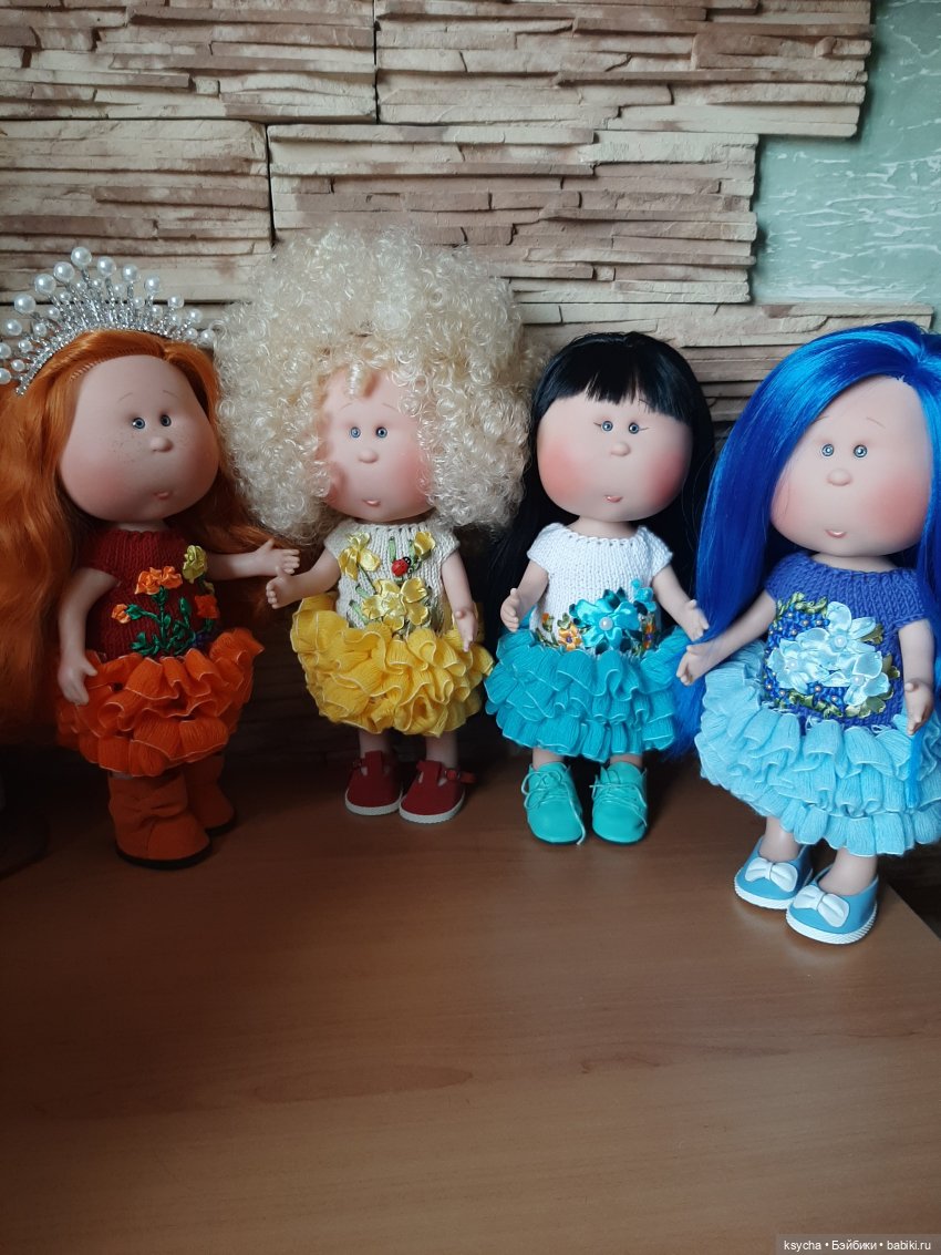 Каждой дочке, по платью — Куклы Nines d'Onil (Нинес): Миа (Mia) (фото 4)