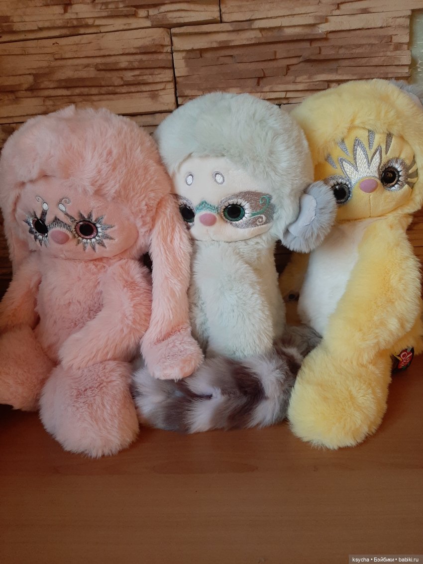 Лори Колори от Budi Basa — Кот Басик