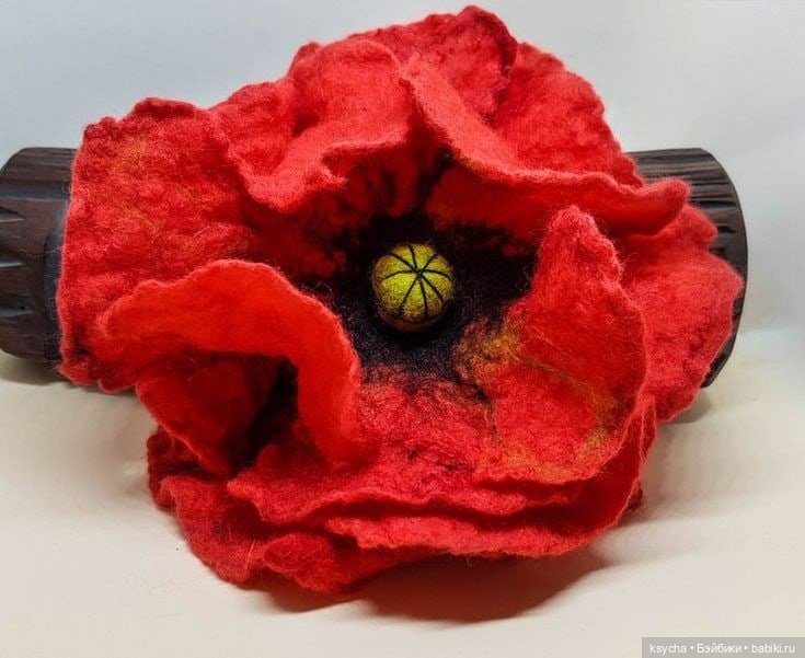 Волшебство из войлока — Авторские украшения и аксессуары для кукол: фото (фото 6)