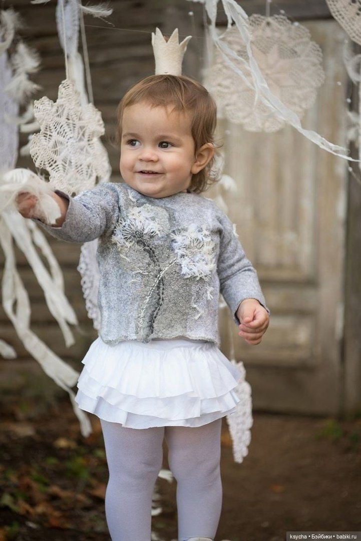 Волшебство из войлока — Авторские украшения и аксессуары для кукол: фото