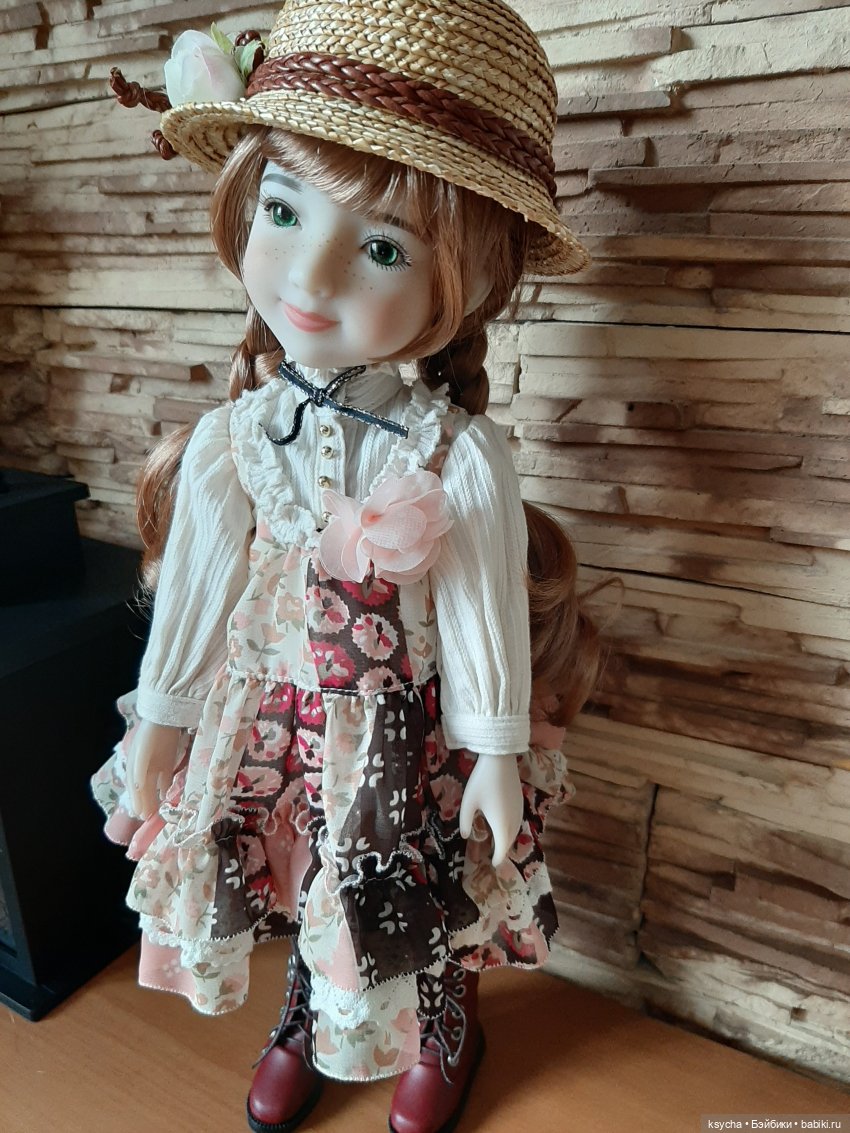 Фернанда от Rubi Red — Куклы Ruby Red (Руби Ред) Fashion Friends: Siblies (фото 4)