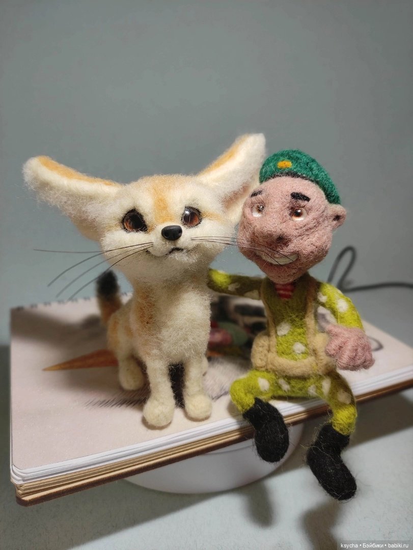 Валяние шерстью — Авторские украшения и аксессуары для кукол: фото