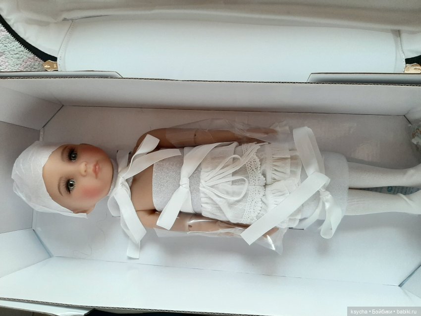 .....Роза — Куклы Ruby Red (Руби Ред) Fashion Friends: Siblies (фото 4)