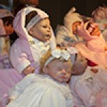 Любителям реборнов. Из серии:  Международная выставка кукол в s'-Hertogenbosch (Den Bosch) в Голландии - 2013. Часть пятая