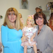 Августовская встреча в клубе коллекционеров с фрау Hildegard Gunzel. Часть 4. О планах на следующий год и подписи кукол