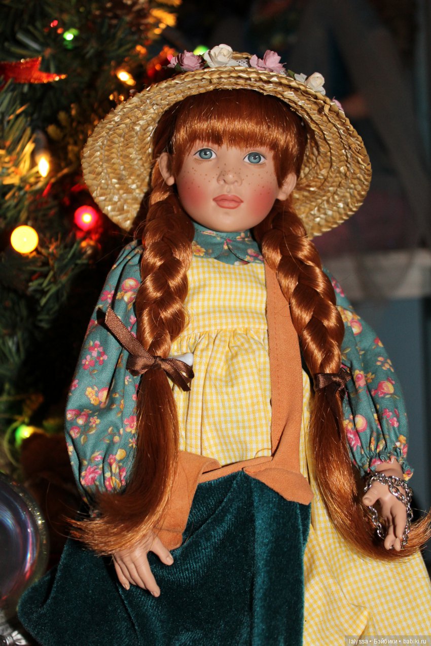 Энн Ширли под елкой. Коллекционная кукла от Helen Kish (фото 3)
