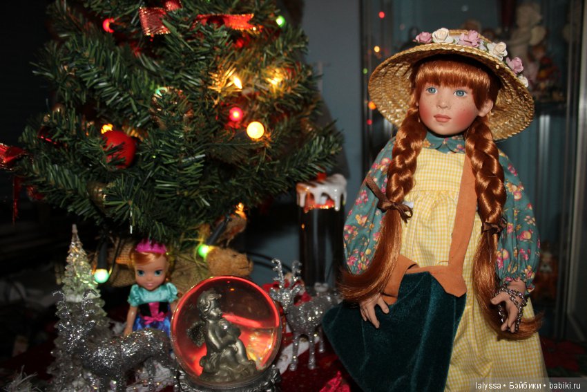 Энн Ширли под елкой. Коллекционная кукла от Helen Kish (фото 5)