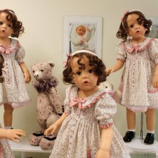 Рождественская встреча в магазине/клубе коллекционных кукол