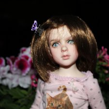 Вечерний сад. Розочка в пижамке