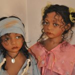 Короле́вский гамби́т. Куклы Philip Heath