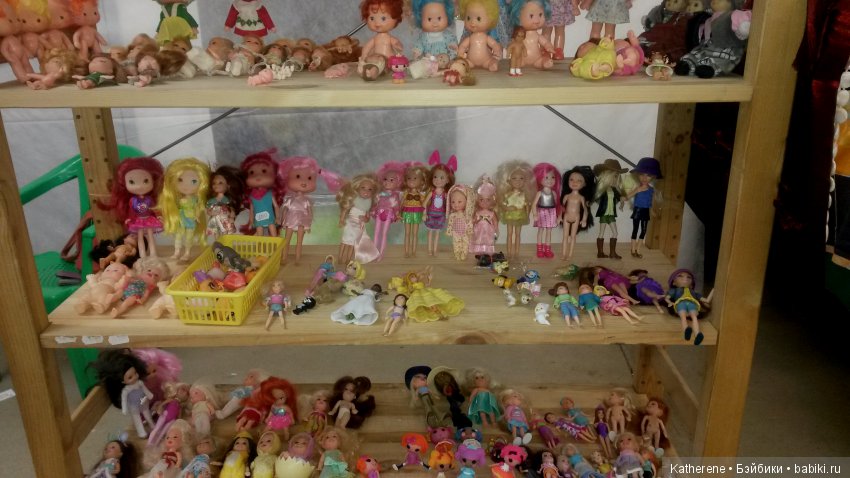 Блошка на Старом Арбате. Куклы и игрушки