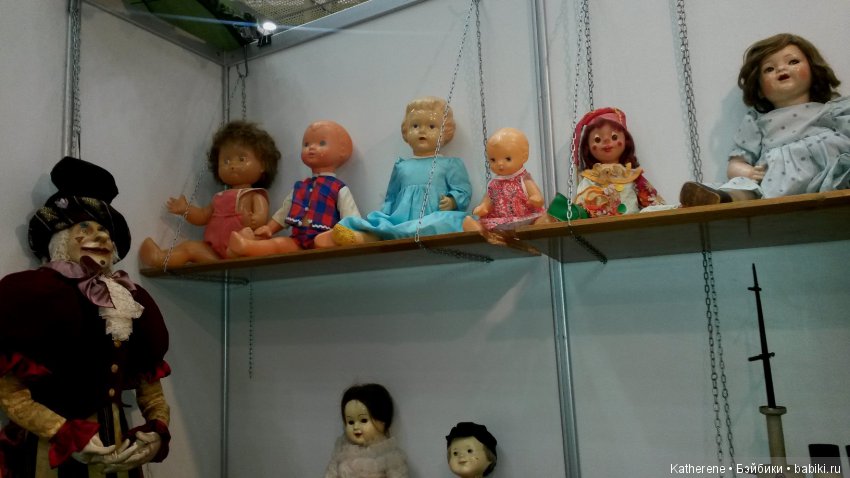 Посмотрим кукол на Тишинке