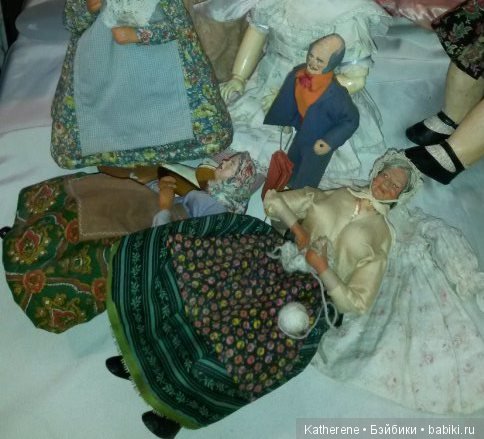 Посмотрим кукол на Тишинке