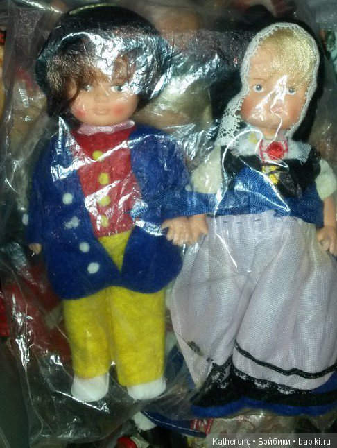 Куклы с художественного проекта "Блошиный рынок" на Тишинке