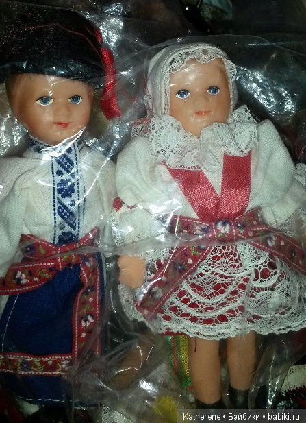 Куклы с художественного проекта "Блошиный рынок" на Тишинке