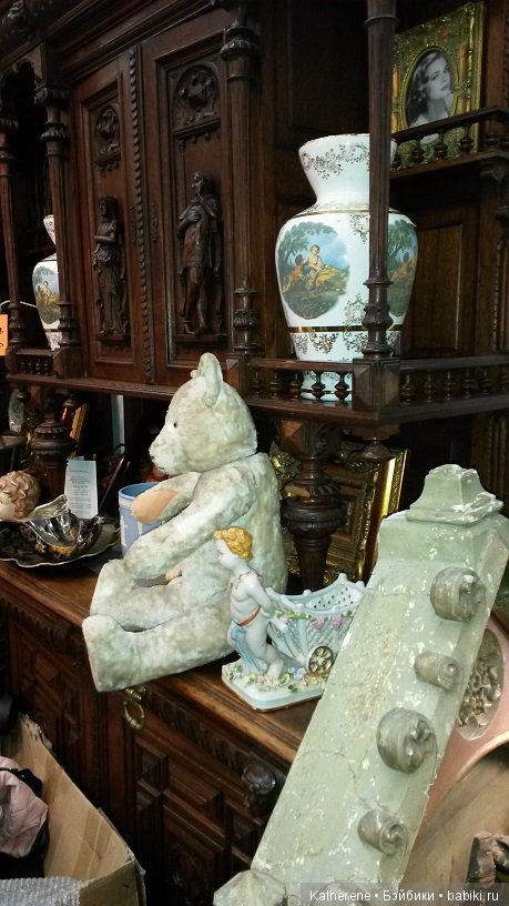 Куклы с художественного проекта "Блошиный рынок" на Тишинке