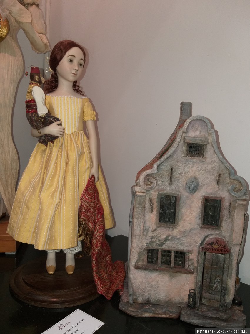 Выставка на Тишинке. Апрель 2019. Часть 1