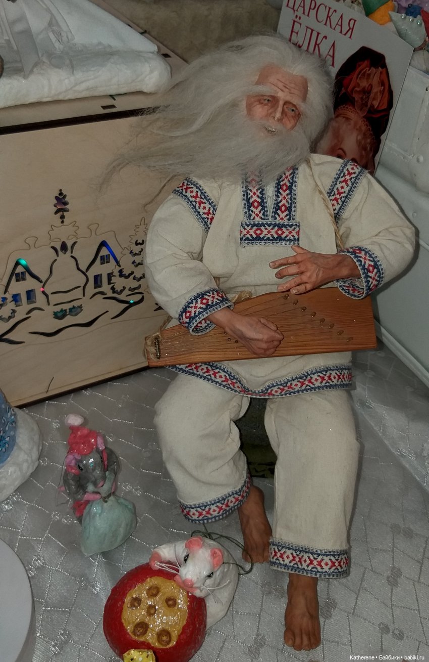 Царская елка. Ч. 4. Авторские куколки среднего размера (фото 2)